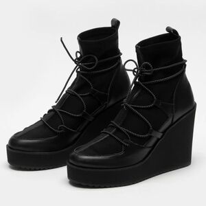 Steve Madden Atomic Boots